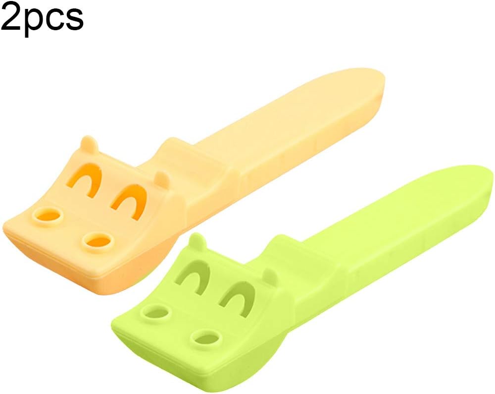 ZkinC 2Pcs Salt Sugar Sprinkle Seasonings Scales Measuring Spoon Kitchen Gadget Tool,Easy to Use Convenient for Home Green + Yellow