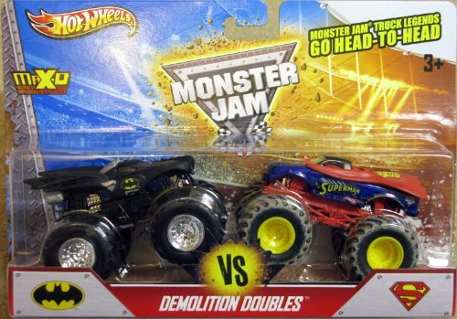 Hot Wheels Monster Jam Demolition Doubles - Batman VS Superman - 1:64 Scale