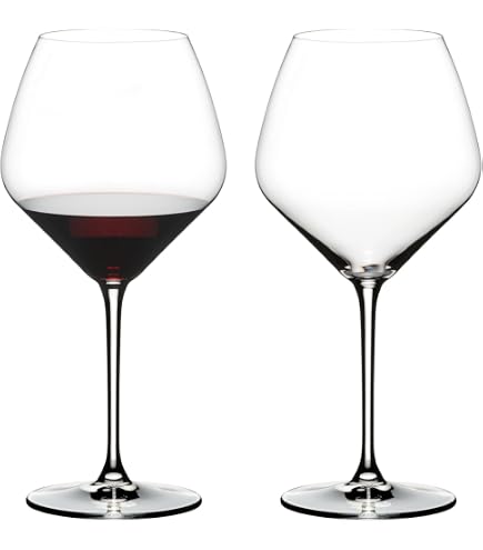 Amazon.com | Riedel Extreme Crystal Pinot Noir Wine Glass (8 Items): Wine  Glasses
