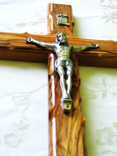 Wall Cross Crucifix Olive Wood 5" Cruz de Madera de Olivo con Crucifijo 13 CM