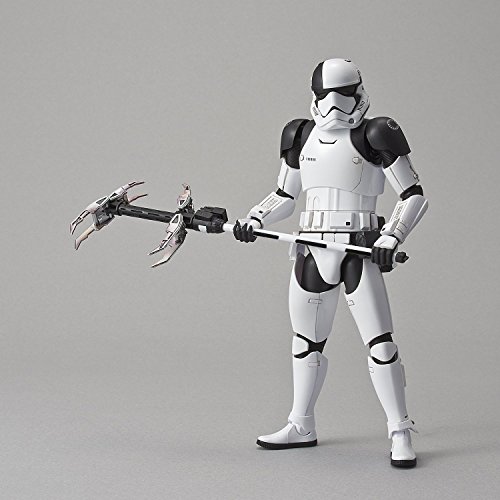 Bandai Star Wars 1/12 First Order Stormtrooper Executioner Model Kit(Japan Import)