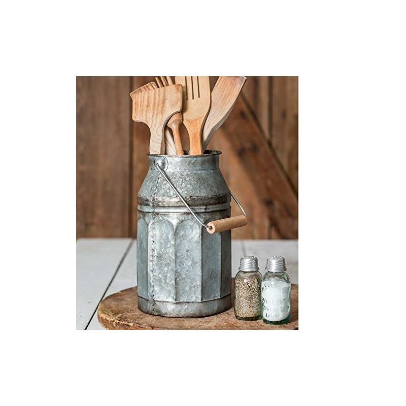 Modern farmhouse kitchen decor canisters, utensils storage ideas Rustic Country Farmhouse