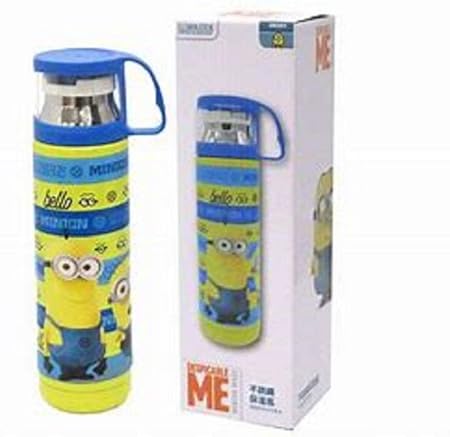 Amazon Co Jp ミニオン コップ付き ステンレス ボトル 480ml 保冷 保温 水筒 飲み物 お出掛け 行楽 遠足 運動会 ピクニック キャンプ レジャー フェス 海水浴 アウトドア 大人 子供 キッズ 男の子 女の子 ミニオンズ Minion 学用品 B ブルー ホーム キッチン