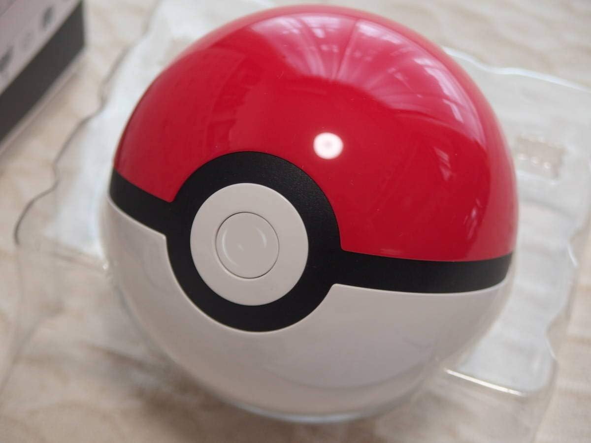 Amazon Co Jp 限定 Anker モンスターボール モバイルバッテリー mah ポケモンセンター オリジナル ポケモンgo ポケ活 ピカチュウ ホビー 通販
