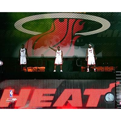 NBA Lebron James, Dwyane Wade, Chris Bosh Miami Heat Puerto Rico