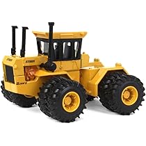 ERTL 1/64 Pink Steiger Panther II ST-310 with Front & Rear Duals