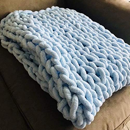 GY Chunky Knit Throw Blanket PomPoms Handwoven Breathable