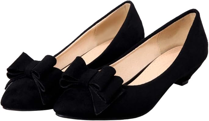black pumps with bow