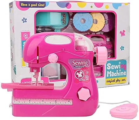 Amazon 子供用ミシン おもちゃ 毛糸ミシン 電気ミシン ミニ ライト 針に安全カバー付き 定規 収納ボックス かわいいステッカー付き Diy 生活知育玩具 ままごと ごっこ遊び 親子遊び 女の子贈り物 セット おもちゃ