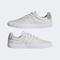 adidas Women's VULCRAID3R Skate Shoe, Dash
