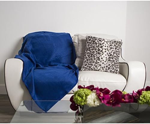 Super Soft Fleece 50x60" Throw Blanket (Blue)