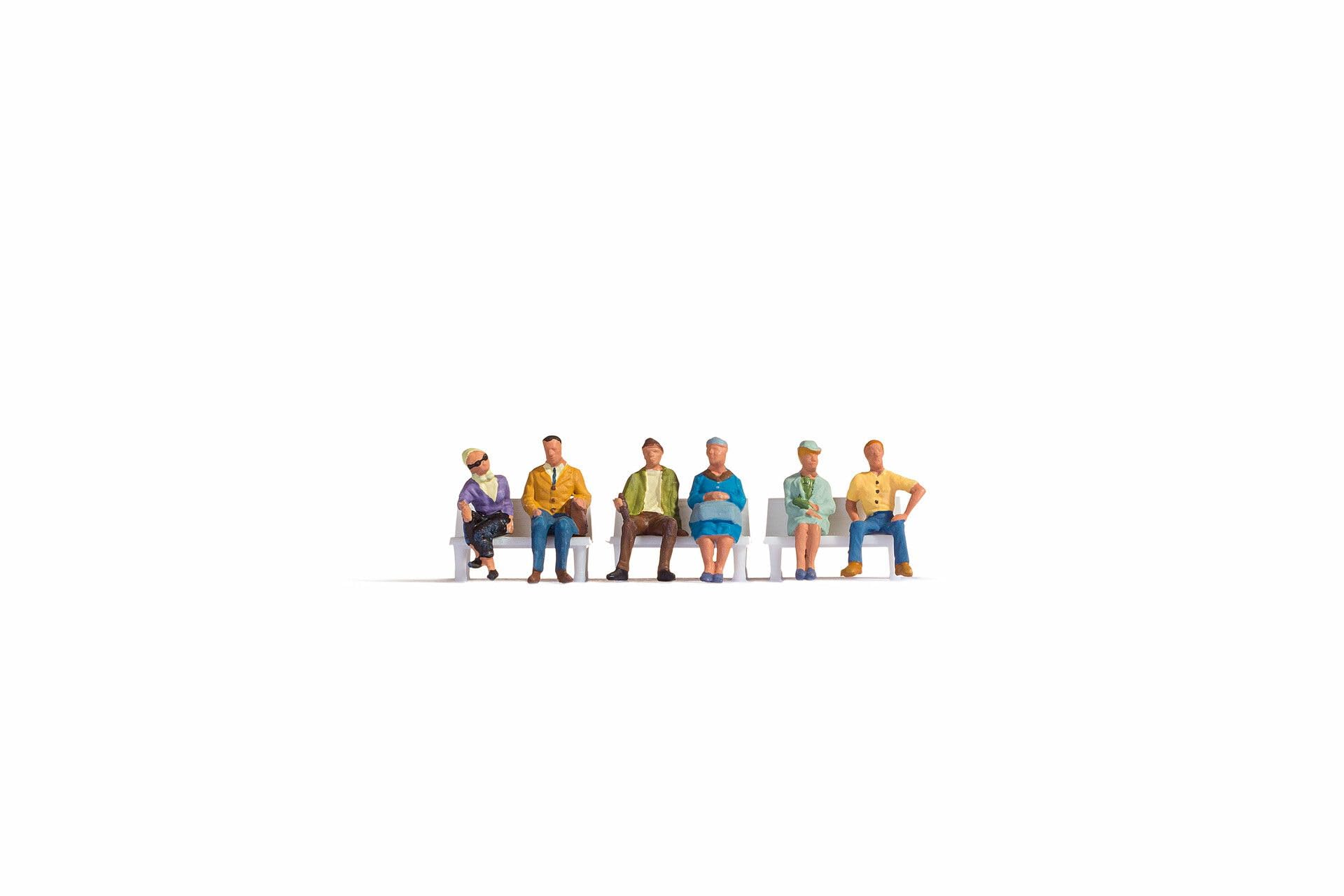 Noch 36532 Sitting People Landscape Modelling