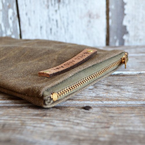 The Scribbler Pouch in Truffle - Thumbnail 3