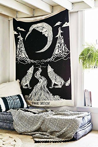 Culture Hub "Twin Black&amp;White The Moon And Craying Wolf Tapestery Wall Hanging Bedsperd