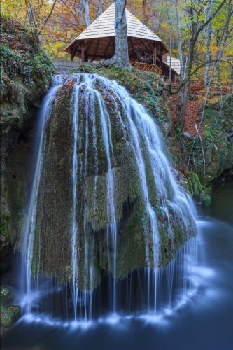 Bigar Cascade Falls Nera Beusnita Gorges National Park Romania Journal: 150 page lined notebook/diary