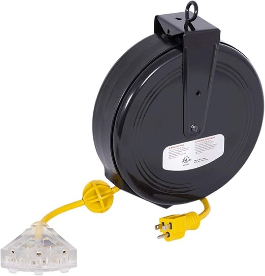 StarTech 849875 14 Gauge Steel Retractable Extension Cord (30 Ft