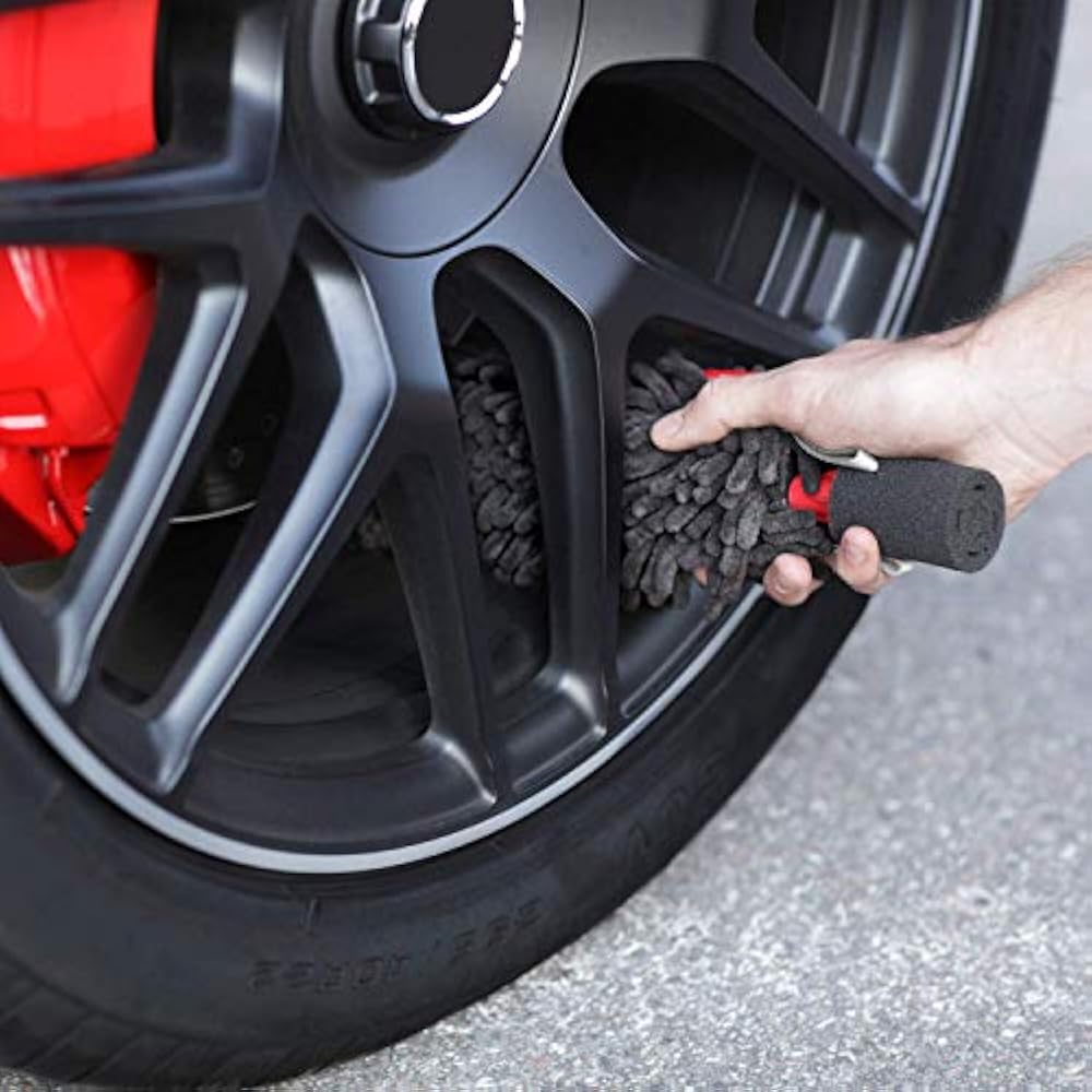 AllinOne Auto Car Wheel Detailing Brush Integrated Lug Nut Cleaner