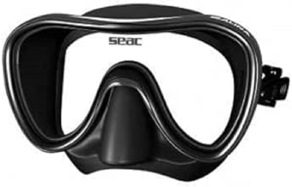 SEAC Salina, Snorkelling and Scuba Diving Mask for Adults and Younger Divers, black, regular