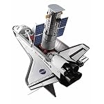51VlOEai%2BZL. SS150 Hasegawa-1200-Hubble-Space-Telescope-Space-Shuttle-Orbiter-with-Astronauts-Model-KitJapan-Import