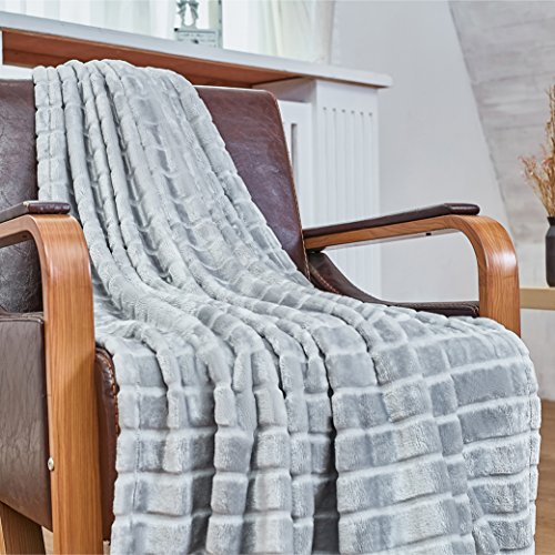 Bertte Ultra Velvet Plush Super Soft Decorative Stripe Throw Blanket-50"x 60", Smoke Grey