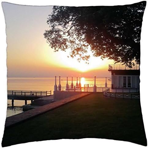Yuruyen kosk - Throw Pillow Cover Case (18