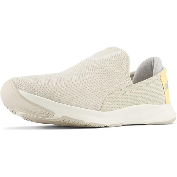 Amazon.com | New Balance Women's DynaSoft Nergize Slip On