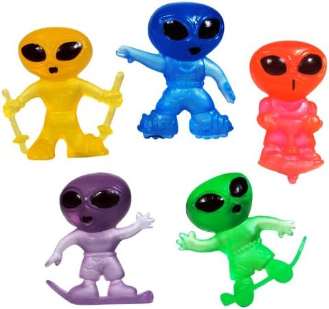 miniature alien figures
