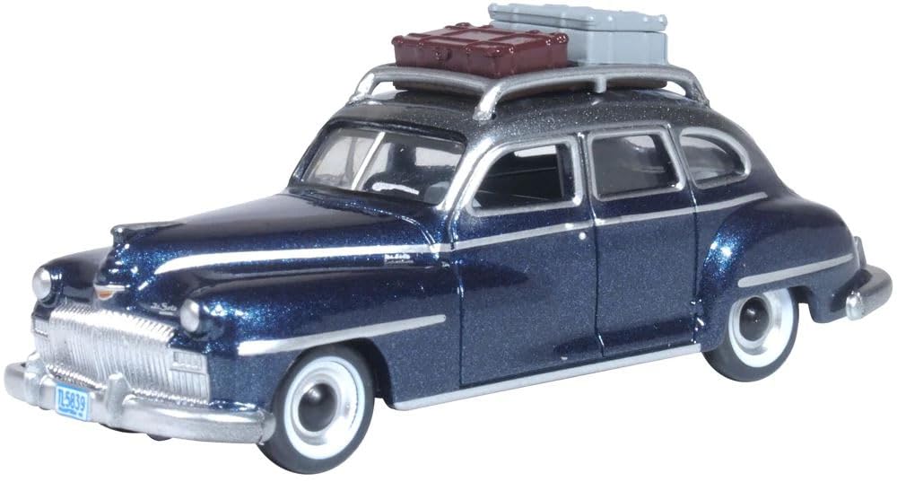 Oxford Diecast 1:87 DeSoto Suburban 1946-1948 Butterfly Blue/Crystal Gray Collectable model 87DS46004