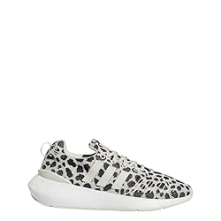 adidas Women's Swift Run 22