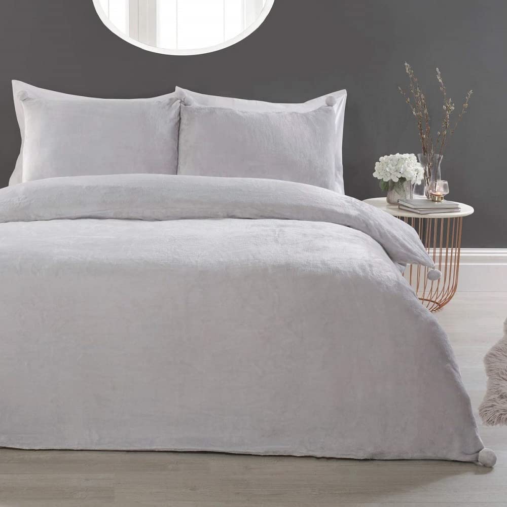 Sleepdown Pom Pom Silver Fleece Warm Cosy Super Soft Easy Care Plain Flannel Duvet Cover Quilt Bedding Set with Pillowcase - Single (135 cm x 200 cm)