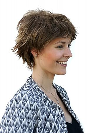 Prettyland C691 Frayed Layered Short Dyed Wig With Flip Out Ende