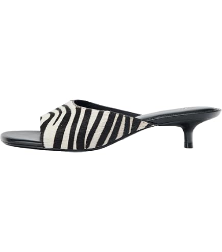 Amazon.com: MIA Womens MLE-Zania-X Cheetah 6.5 Medium : Toys & Games