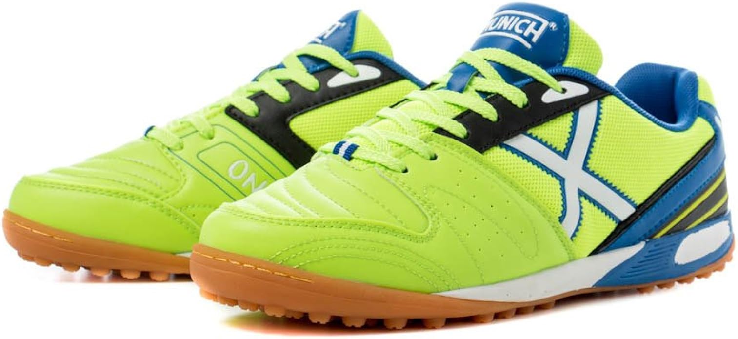 football shoes for turf fields