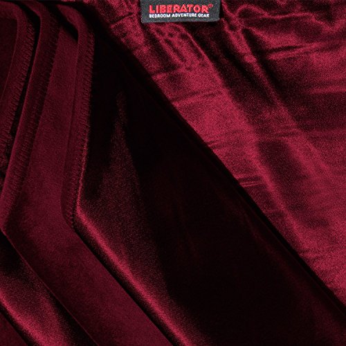 Décor Fascinator Throe Moisture Proof Blanket, Merlot Velvish
