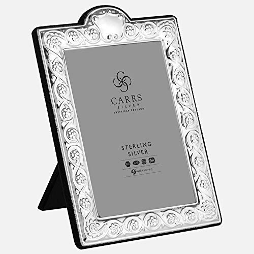 Carrs - Traditional 6" x 4" Sterling Silver Photo Frame With Grey Velvet Back - 15 x 10cm (6" x 4")