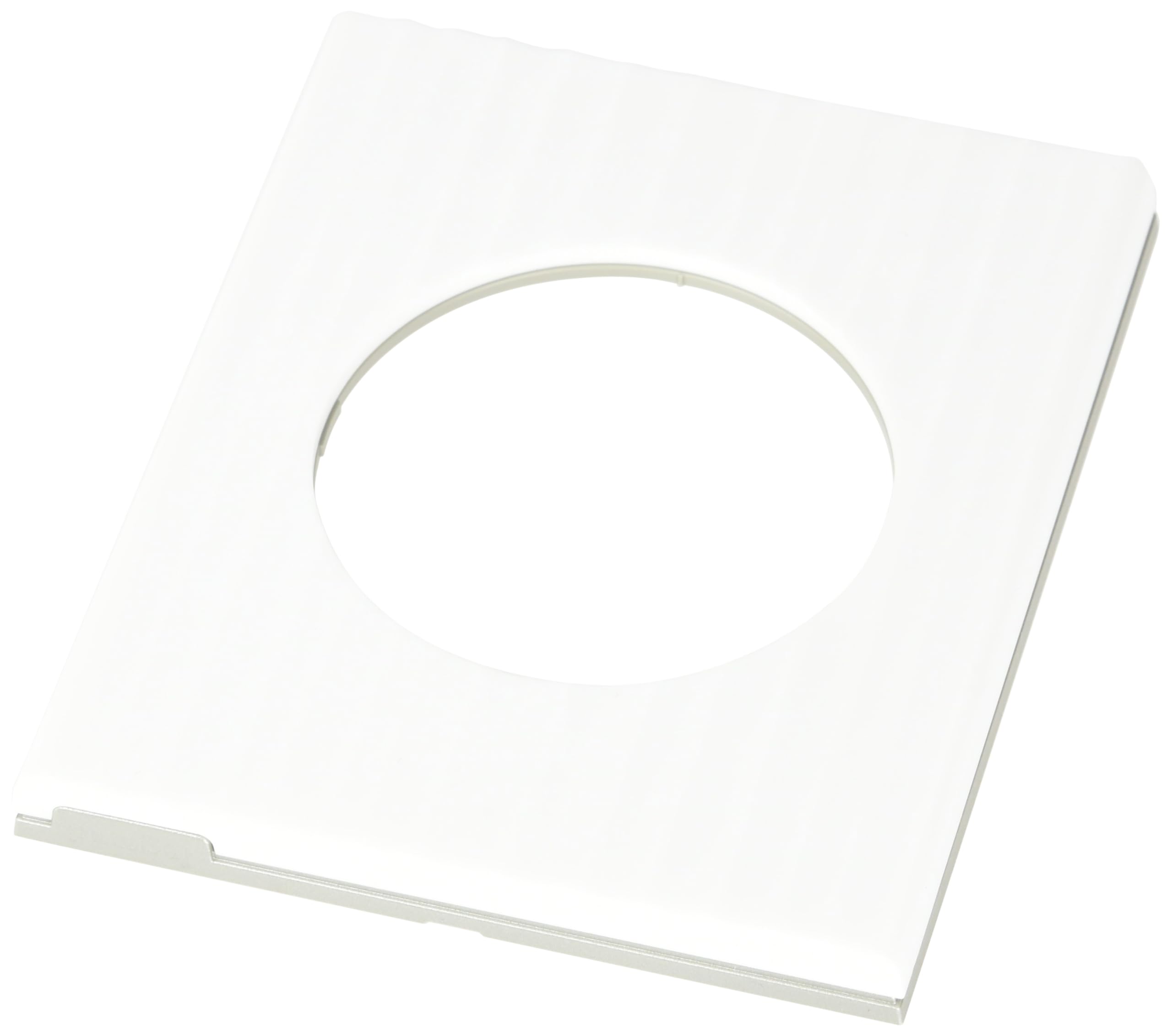 Legrand Céliane2 Single Plug Socket, White, LEG69011