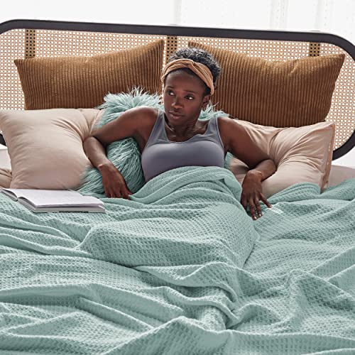 Bedsure 100 Cotton Blankets Queen Size for Bed 405GSM Waffle Weave