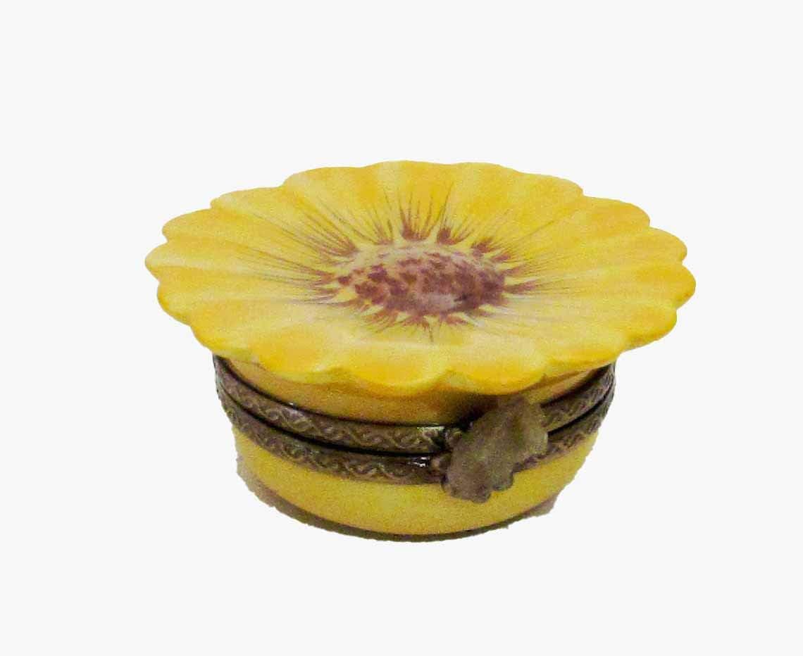 British American Imports Handpainted Limoges Box from France Floral Yellow Daisy