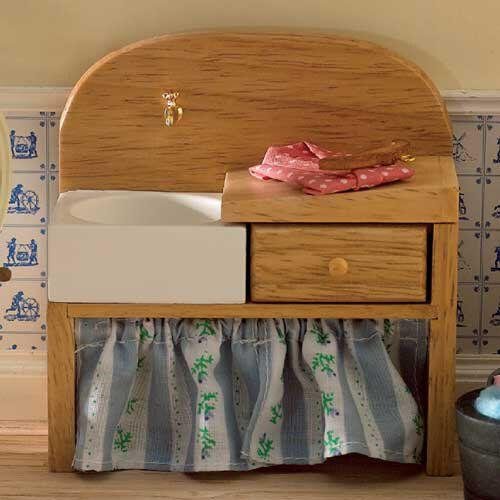 The Dolls House Emporium Pine Sink with Drainer & Curtain (L)