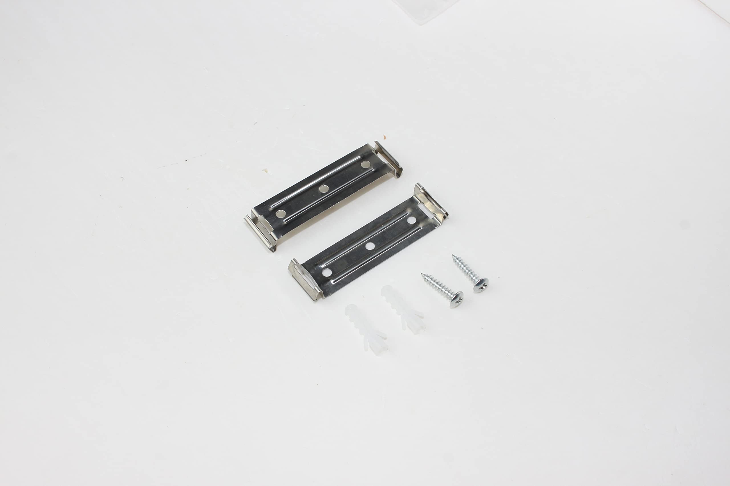 Brackets, Mounting Clips for SunderTech's Flat Batten Light Fitting Accessory (Pairs of 2)