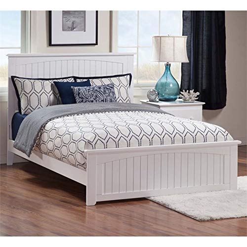 Leo & Lacey Queen Panel Bed in White Beachfront Decor
