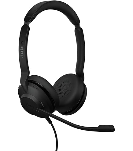 限定値引【新品・定価63,500円】Jabra Evolve2 85 USBA Amazon.com: Jabra EVOLVE2 85, LINK380C MS Stereo Stand Black