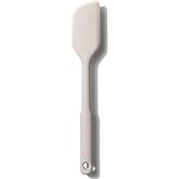 OXO Good Grips Silicone Everyday Spatula - Oat | Flexible Beveled Edges Scrape Bowls Clean, Non-Stick Safe, Ideal for Stirring, Mixing, Scraping, Dishwasher Safe