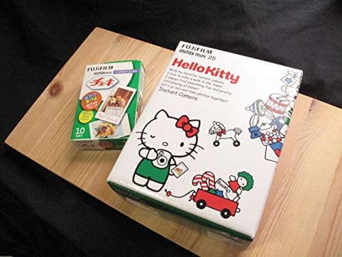 Amazon Co Jp ライカpanasonicオリンパス好きにもfujifilm チェキinstax Mini 25 Helloo Kitty スヌーピー好きにも フィルムつき ホビー