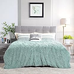JONIYEAR Extra Large Decorative Fluffy Faux Fur