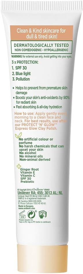 Simple Triple Protect Moisturiser SPF 30, 3x Protection from UVA/UVB, Blue Light & Pollution with Vitamin C & E - Image 4
