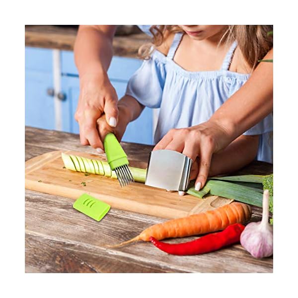 MOSNOW-Spring-Onion-Slicer-Stainless-Steel-Finger-Guards-Onion-Shredder-with-Lid-and-7-Blades-Vegetable-Cutter-Cooking-Tools-Multi-Functional-Kitchen-Gadgets-Green MOSNOW Spring Onion Shredder + Stainless Steel Finger Guards, Onion Shredder with Lid and 7 Blades, Vegetable Cutter…