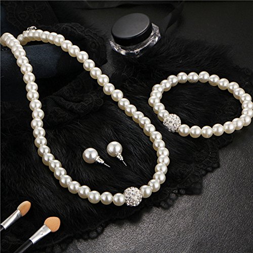 stripes white pearl necklace set with bracelet for women