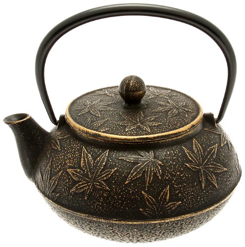 thumbnail image 2 of IWACHU CASTING WORKS Cast Iron Teapot 2 of 13