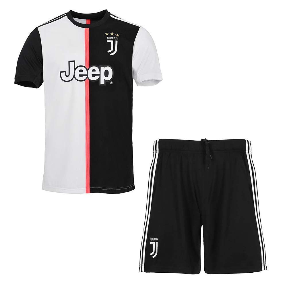 maglia e pantaloncini juventus